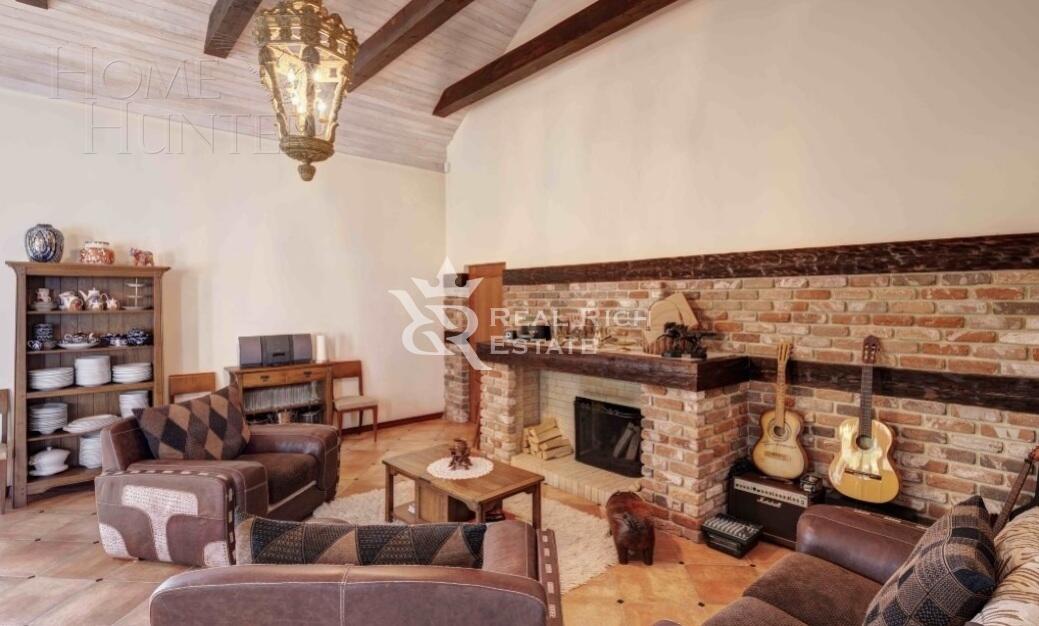 2-этажный коттедж 700 м² с отделкой