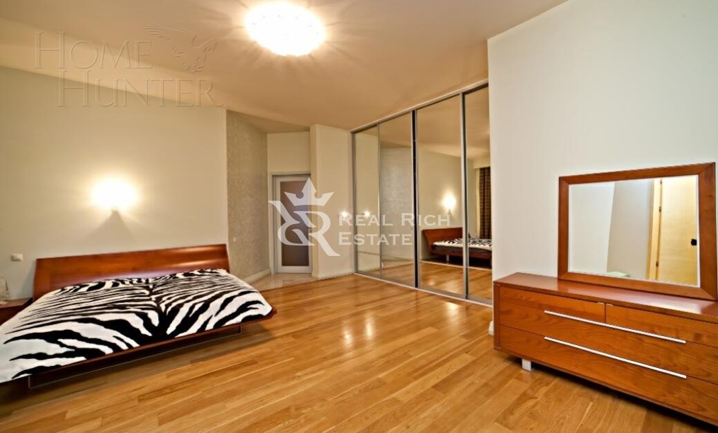 1-этажный коттедж 800 м² с отделкой