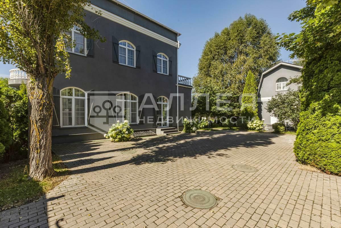 2-этажный коттедж 150 м² с отделкой