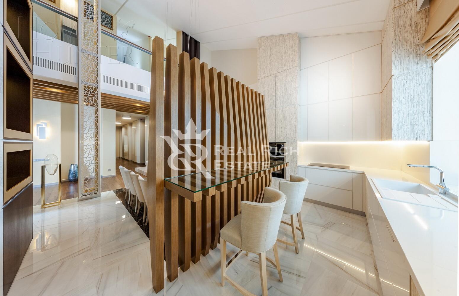 2-этажный коттедж 767 м² с отделкой