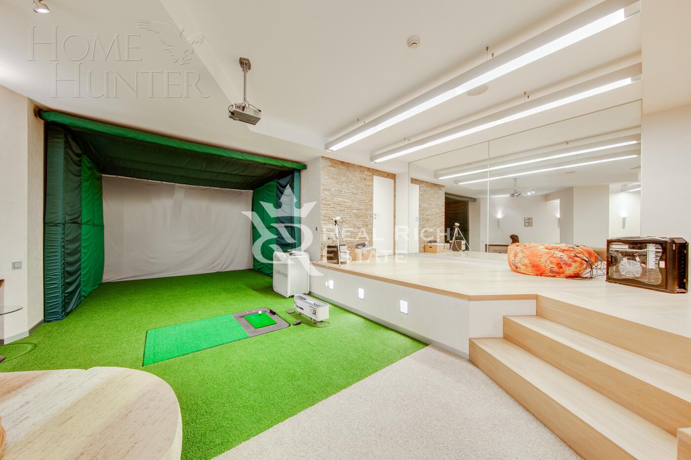 2-этажный коттедж 1 100 м² с отделкой