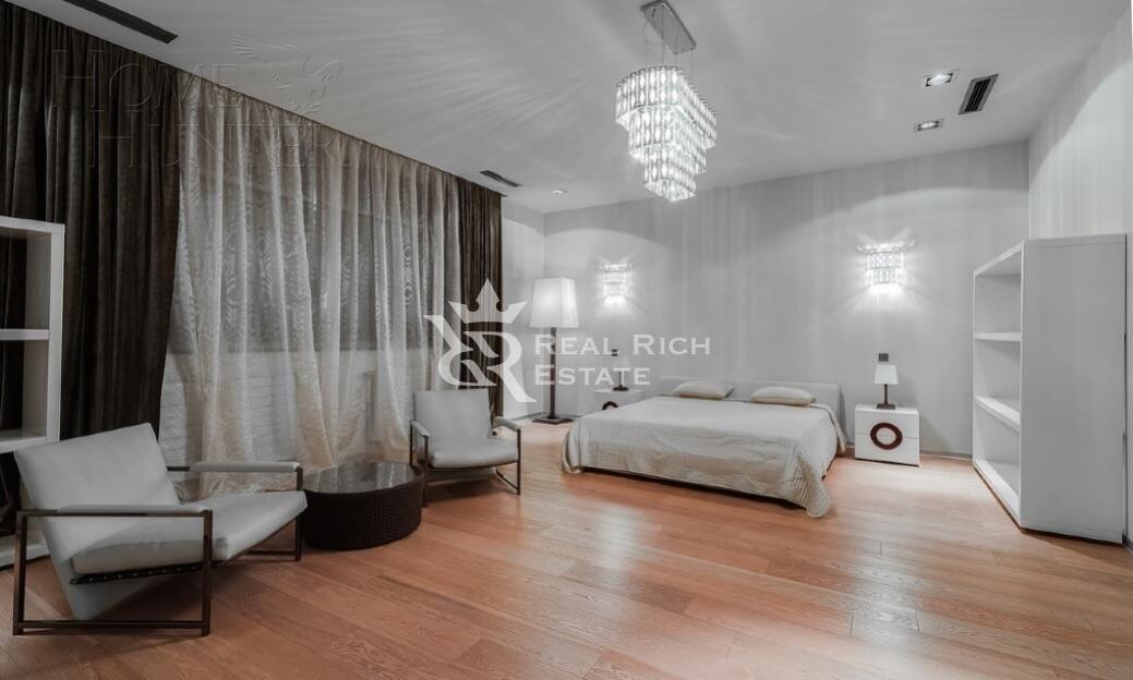 2-этажный коттедж 670 м² с отделкой