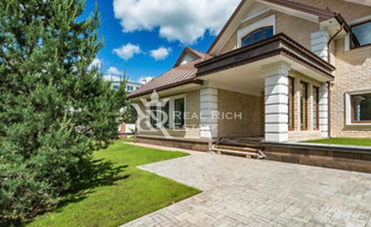 2-этажный коттедж 796 м² с отделкой