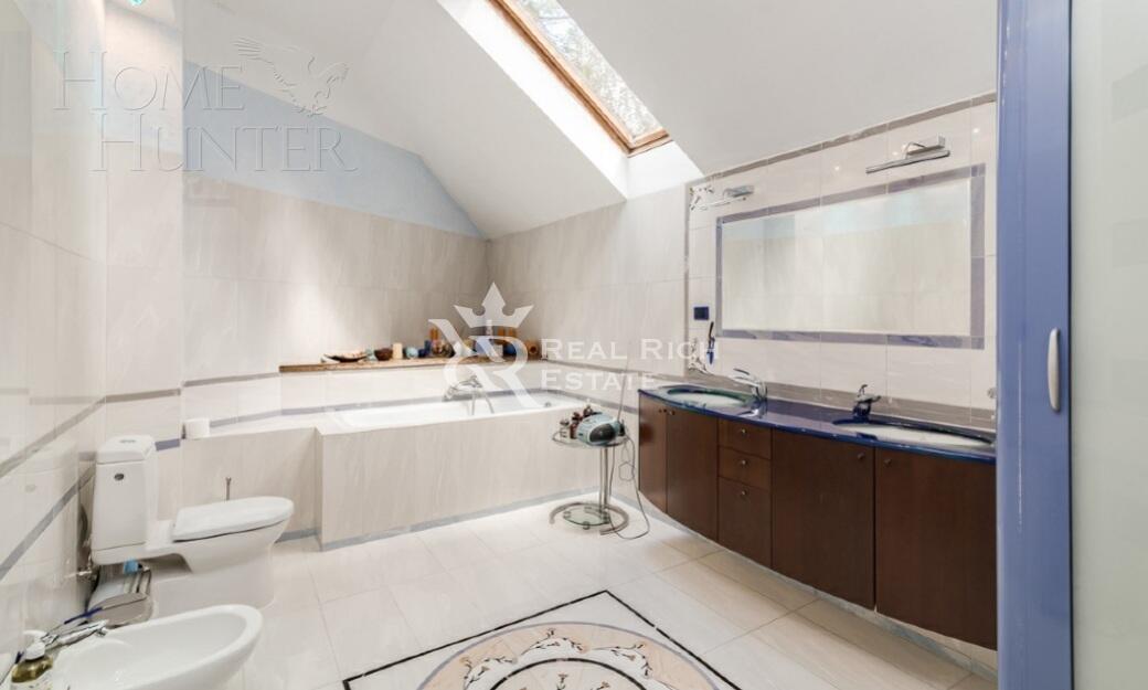 2-этажный коттедж 436 м² с отделкой