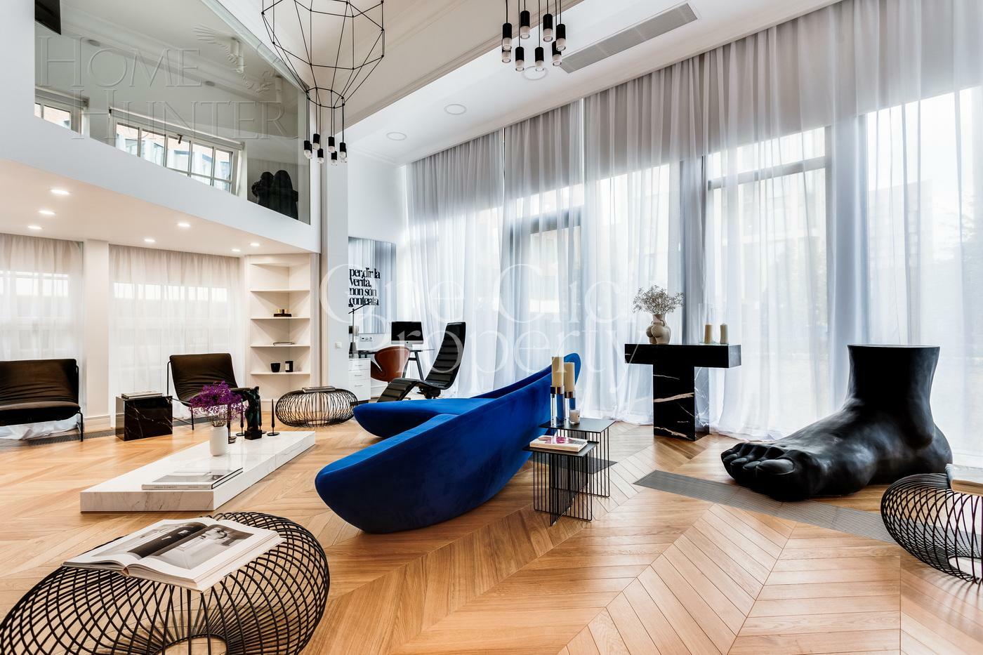 2-УРОВНЕВЫЙ ПЕНТХАУС С ОТДЕЛКОЙ 305 М² НА 2 ЭТАЖЕ