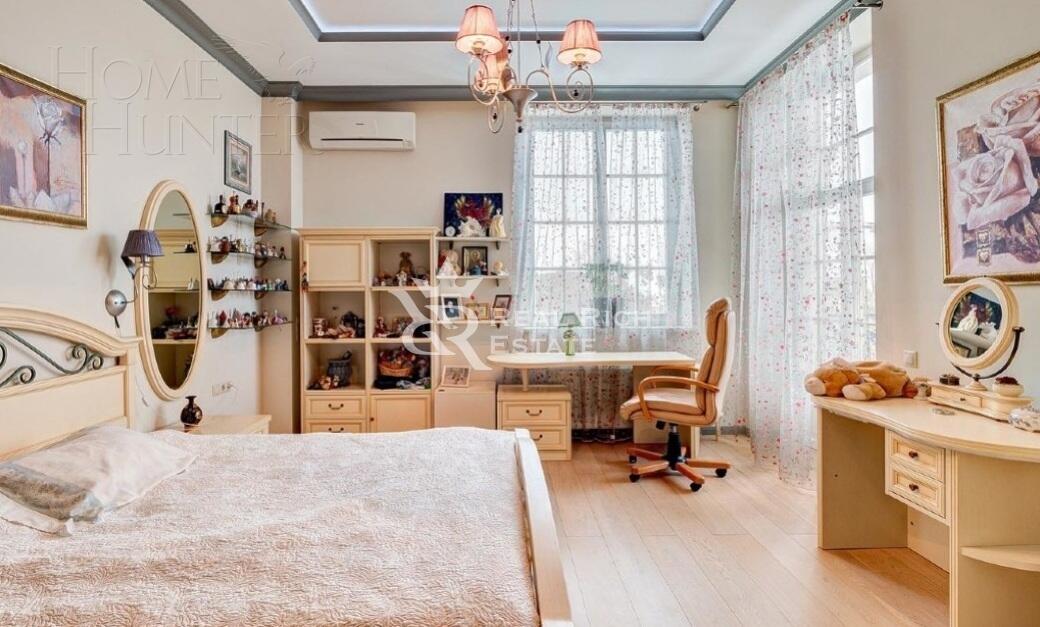2-этажный коттедж 550 м² с отделкой