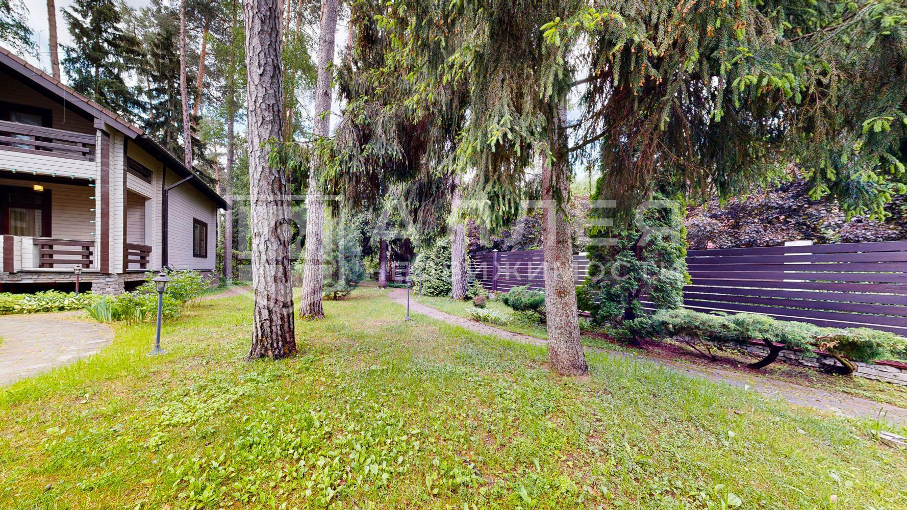 2-этажный коттедж 820 м² с отделкой