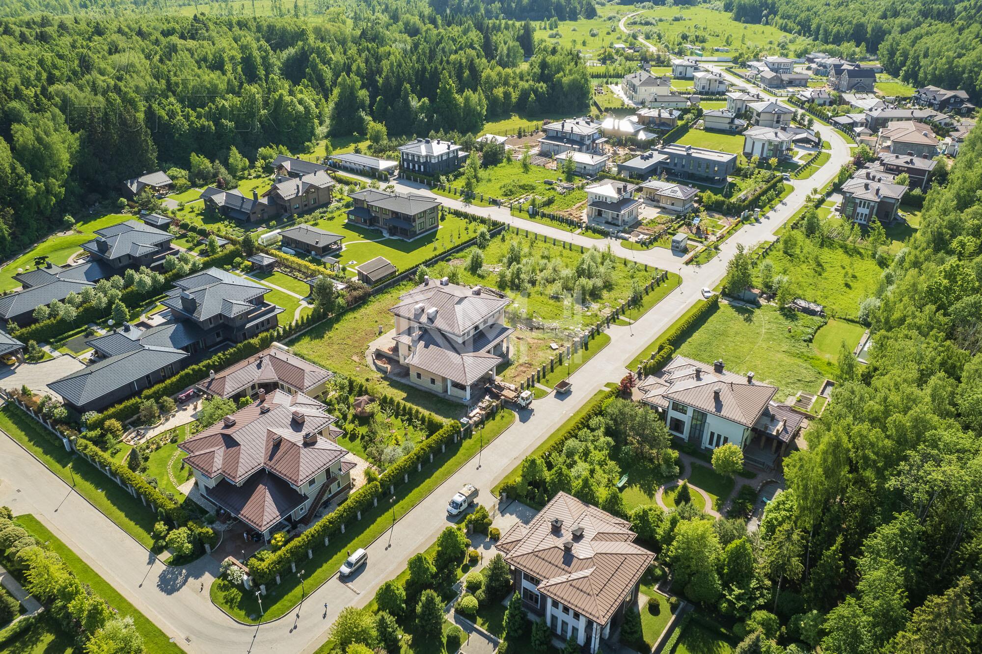 2-этажный коттедж 310 м² с отделкой