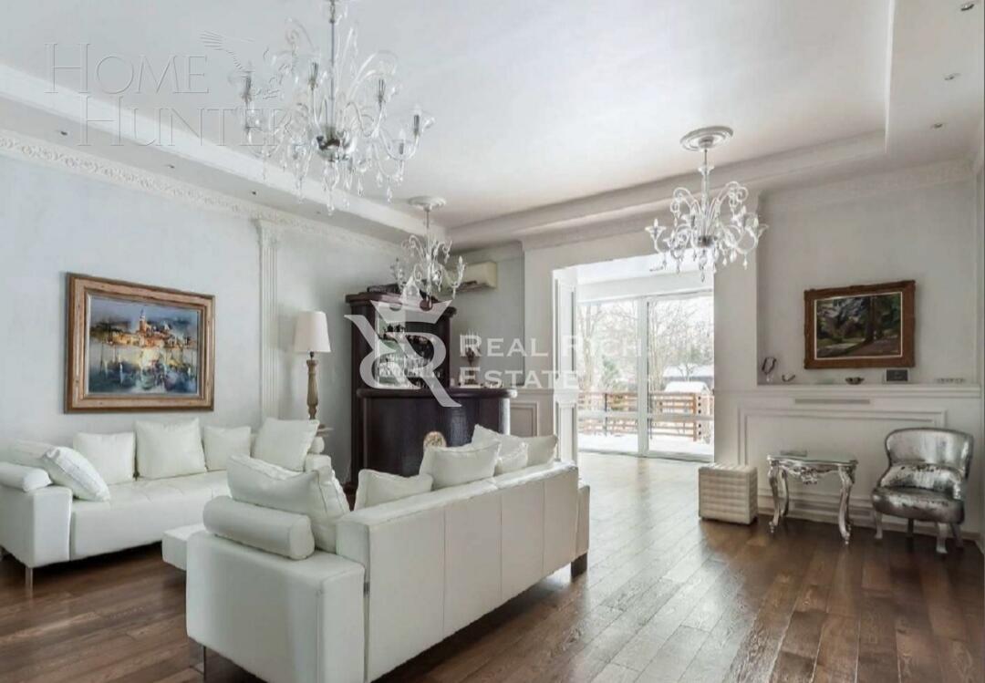 2-этажный коттедж 542 м² с отделкой