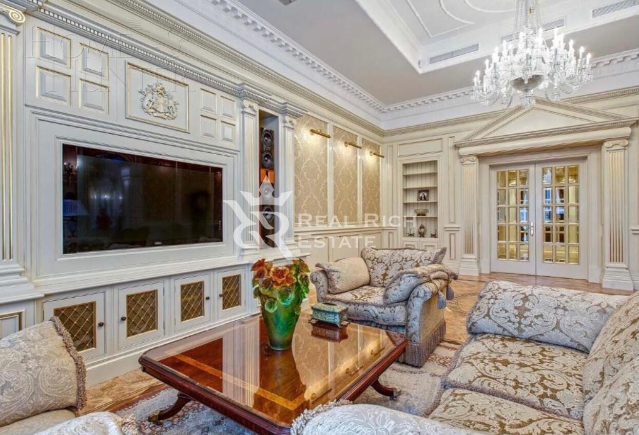 2-этажный коттедж 1 260 м² с отделкой