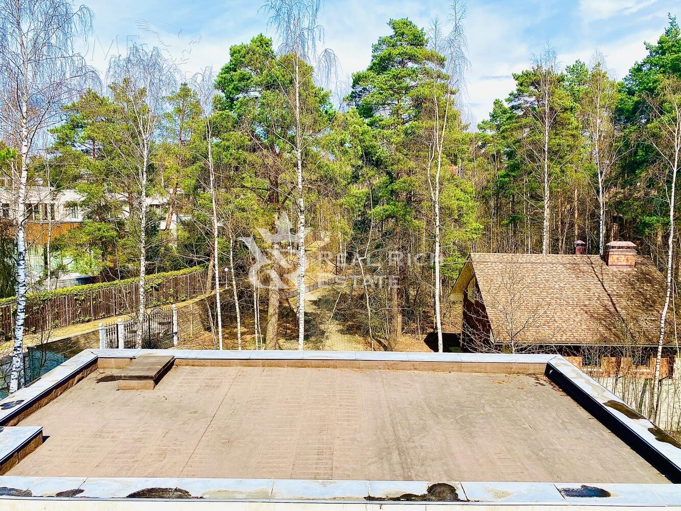 2-этажный коттедж 1 926 м² без отделки