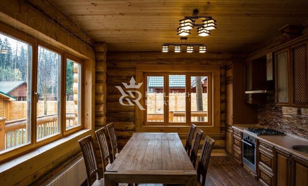 2-этажный коттедж 300 м² с отделкой