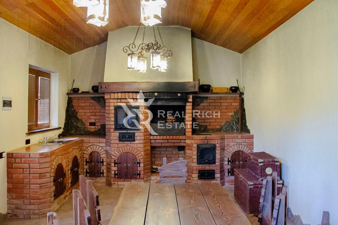 2-этажный коттедж 590 м² с отделкой