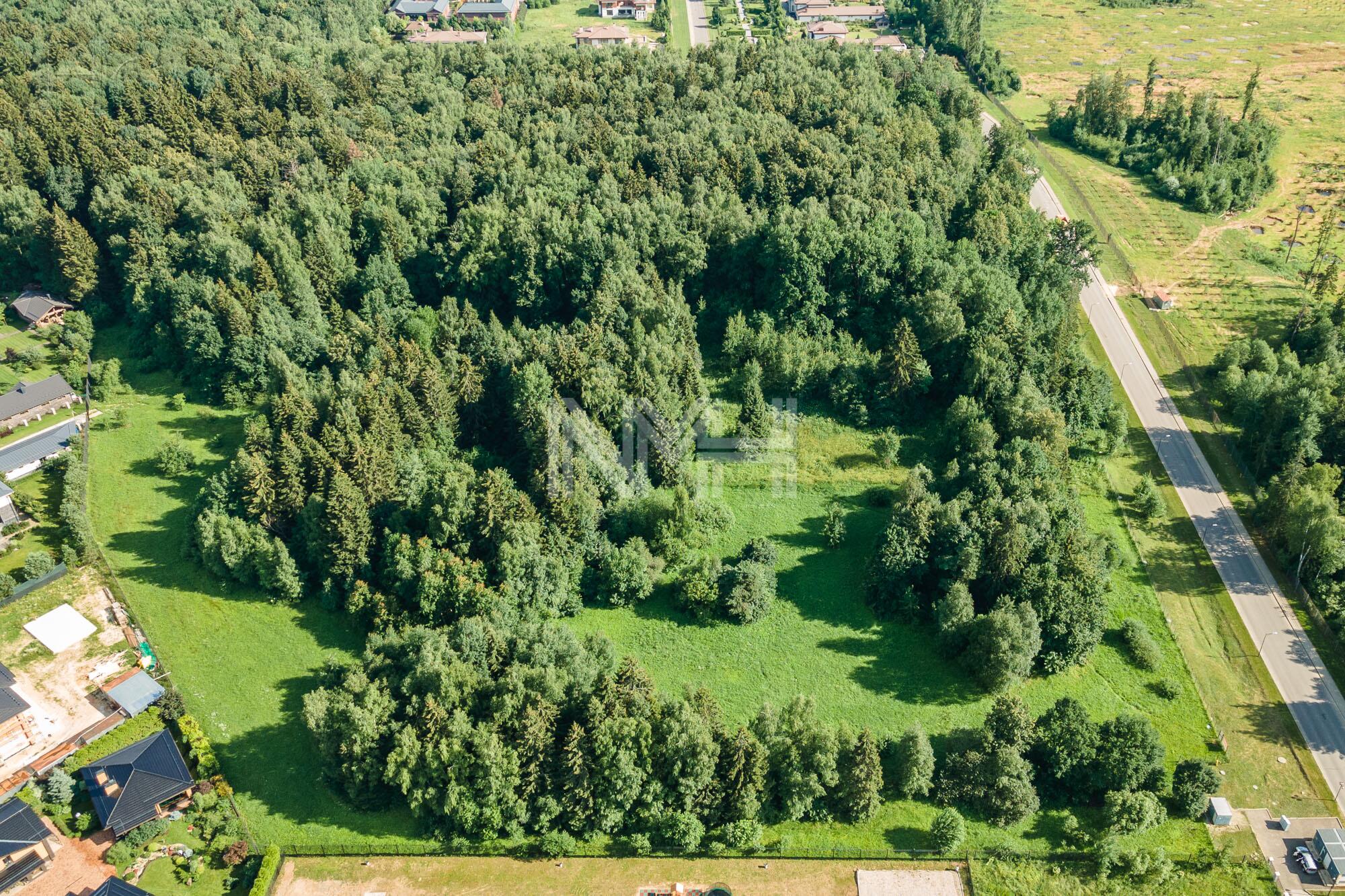 Участок 292.29 сот. в охраняемом поселке