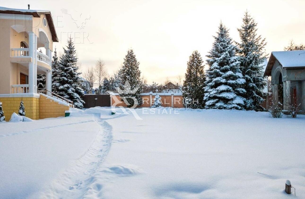 2-этажный коттедж 1 350 м² с отделкой