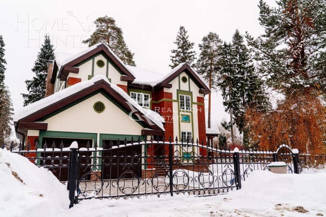 2-этажный коттедж 444 м² с отделкой