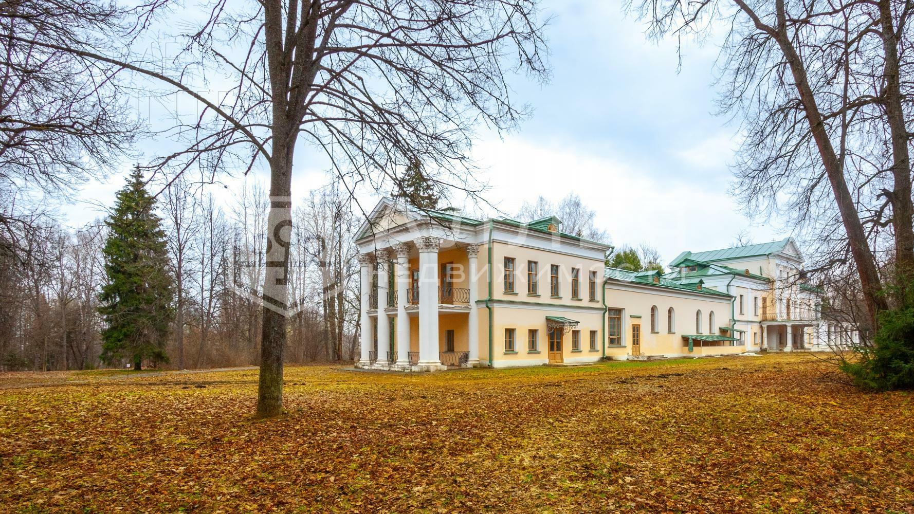 2-этажный коттедж 430 м² без отделки