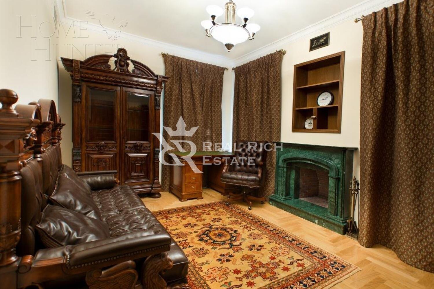 2-этажный коттедж 355 м² с отделкой