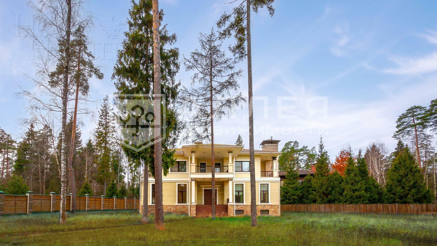 2-этажный коттедж 640 м² с отделкой