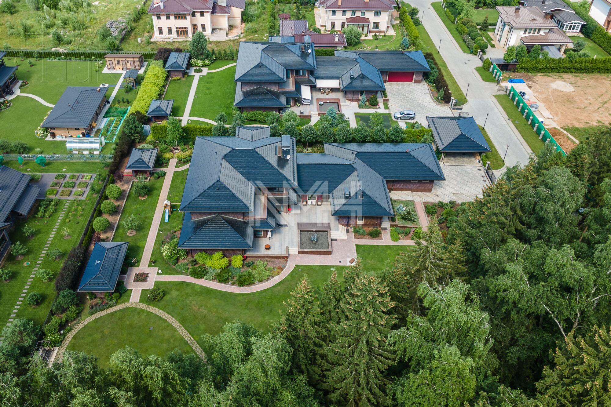 2-этажный коттедж 655 м² с отделкой