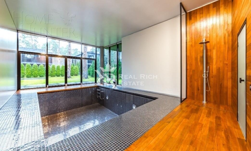 2-этажный коттедж 680 м² с отделкой