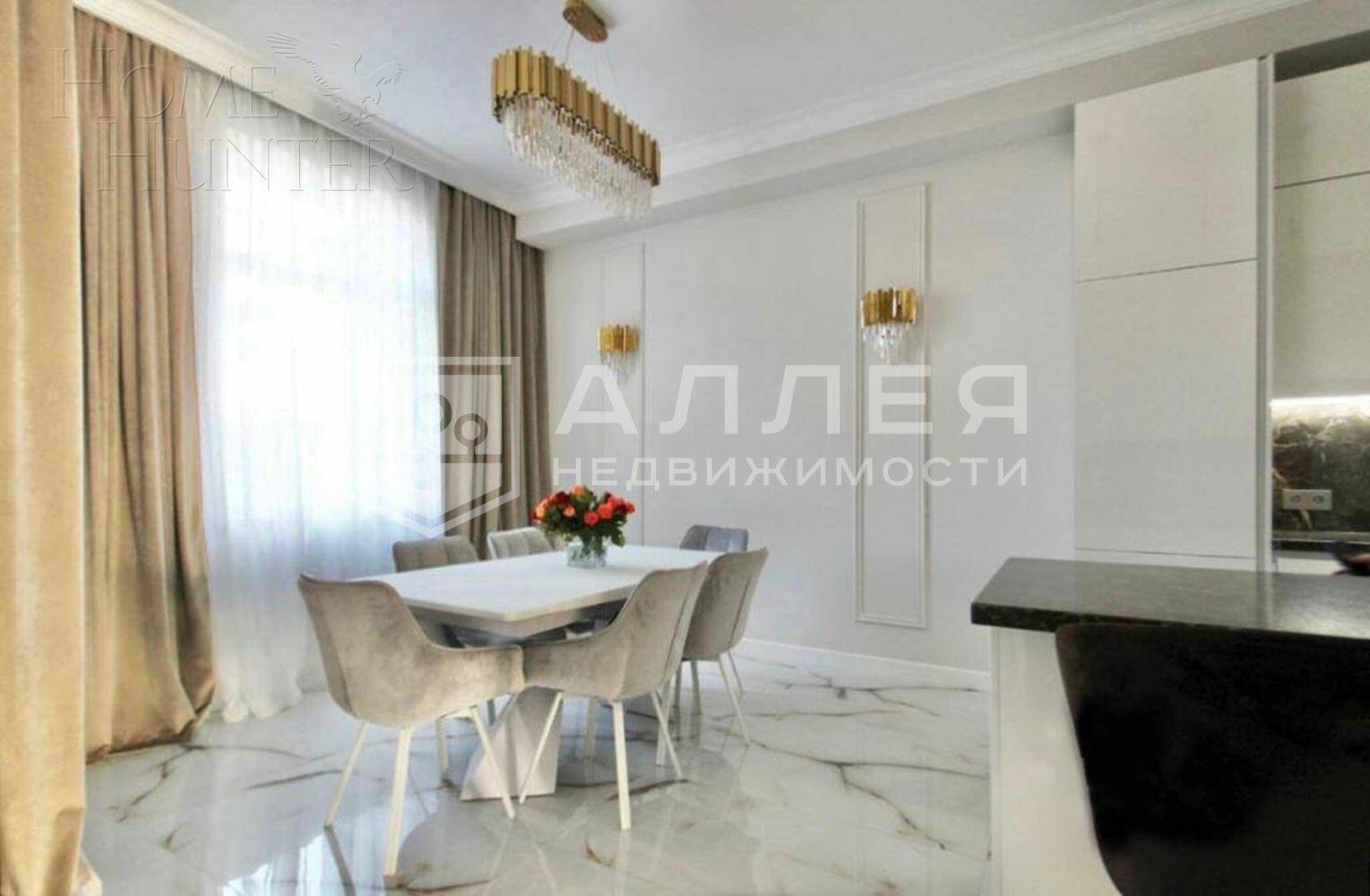 3-этажный таунхаус 320 м² с отделкой