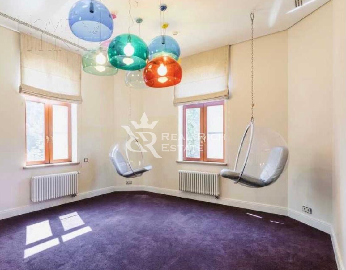 2-этажный коттедж 850 м² с отделкой