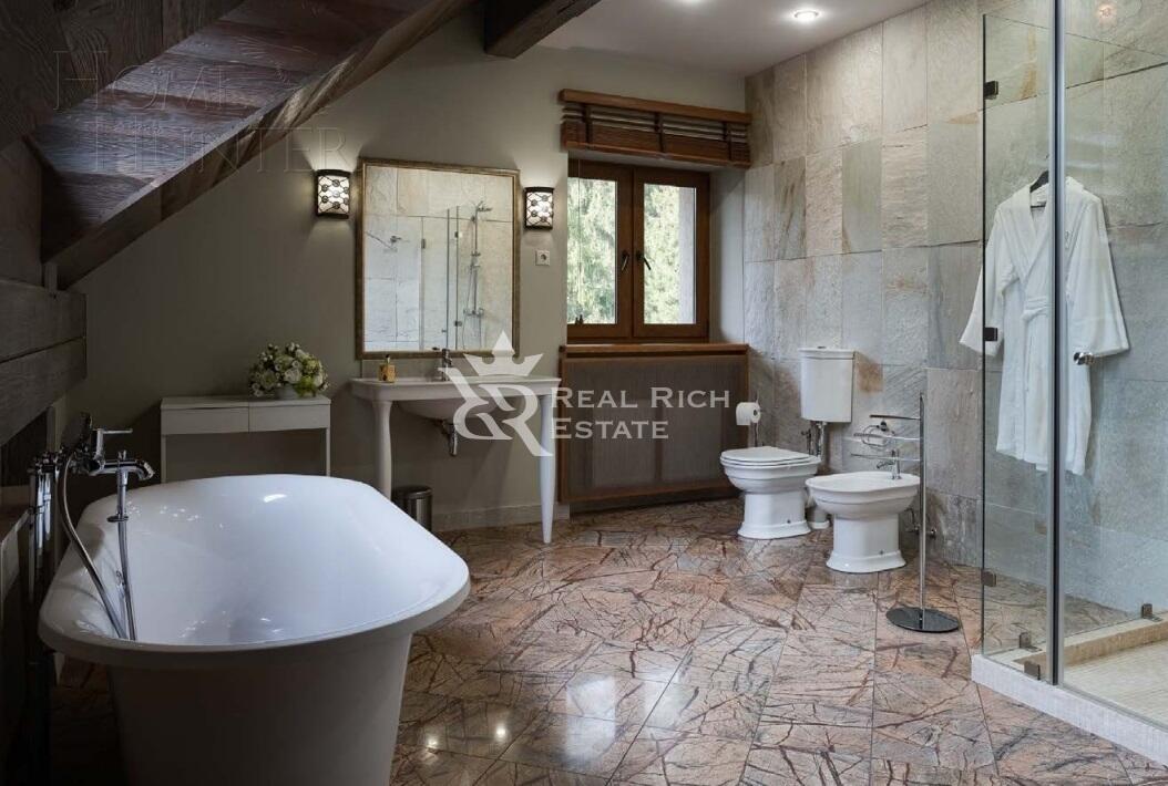 2-этажный коттедж 814 м² с отделкой