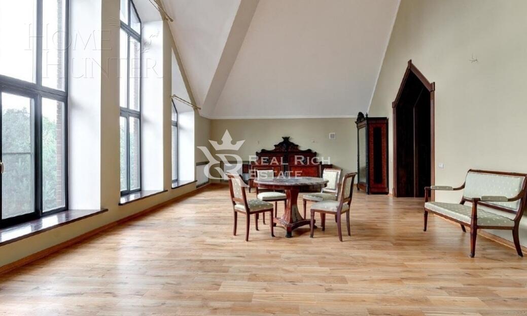 2-этажный коттедж 980 м² с отделкой