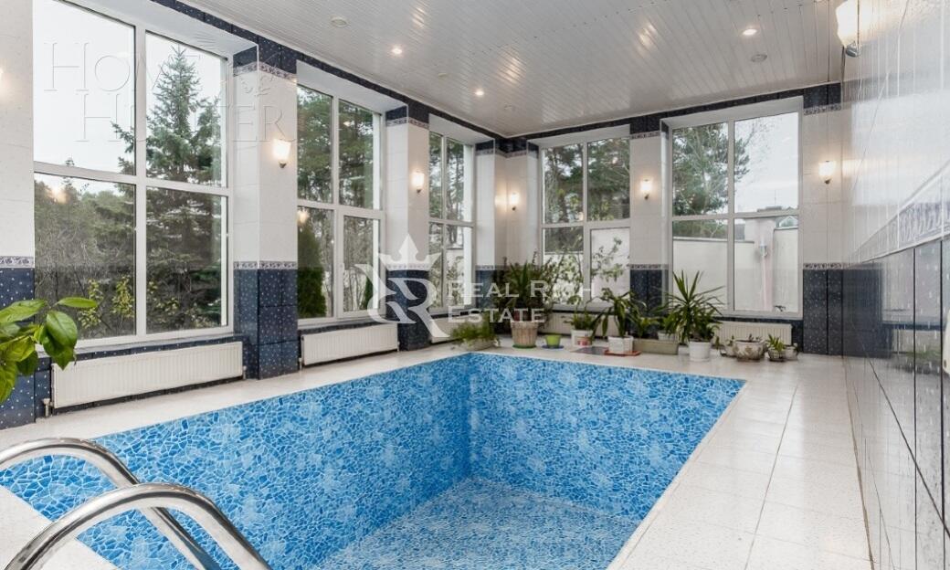 2-этажный коттедж 920 м² с отделкой