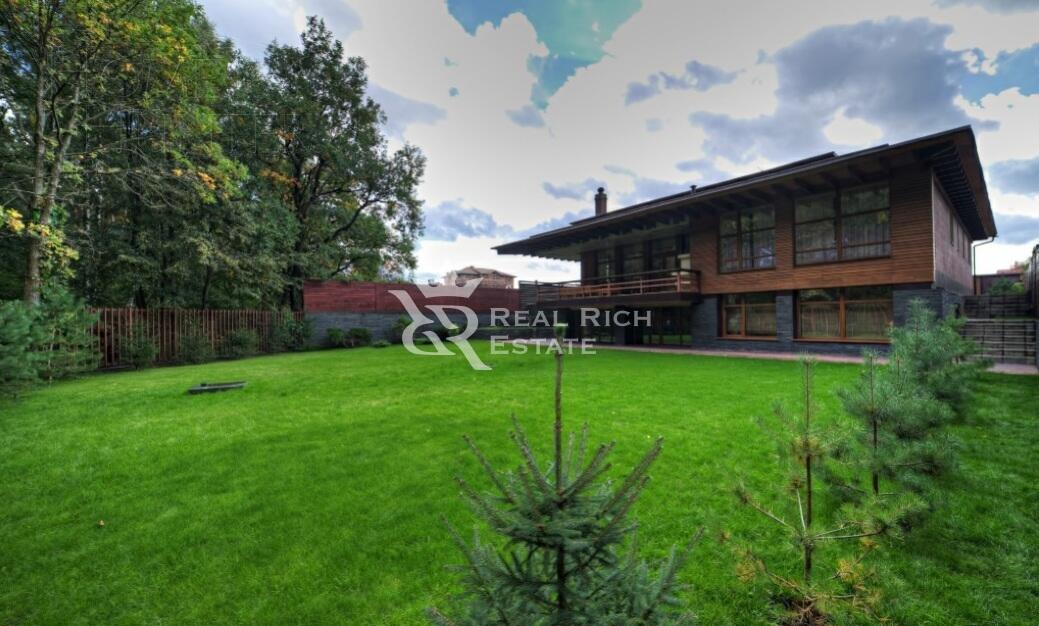 1-этажный коттедж 800 м² с отделкой