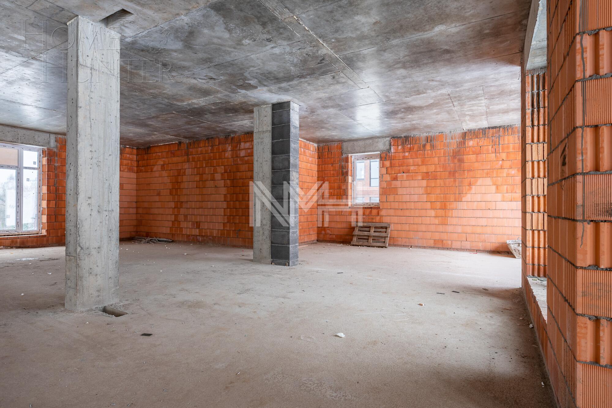 2-этажный коттедж 495 м² без отделки