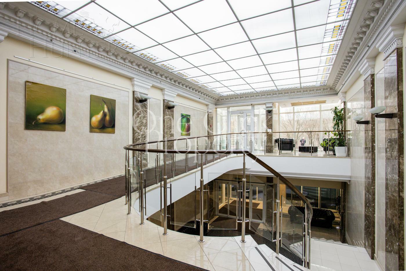 3-КОМН. КВАРТИРА С ОТДЕЛКОЙ 133.4 М² НА 17 ЭТАЖЕ