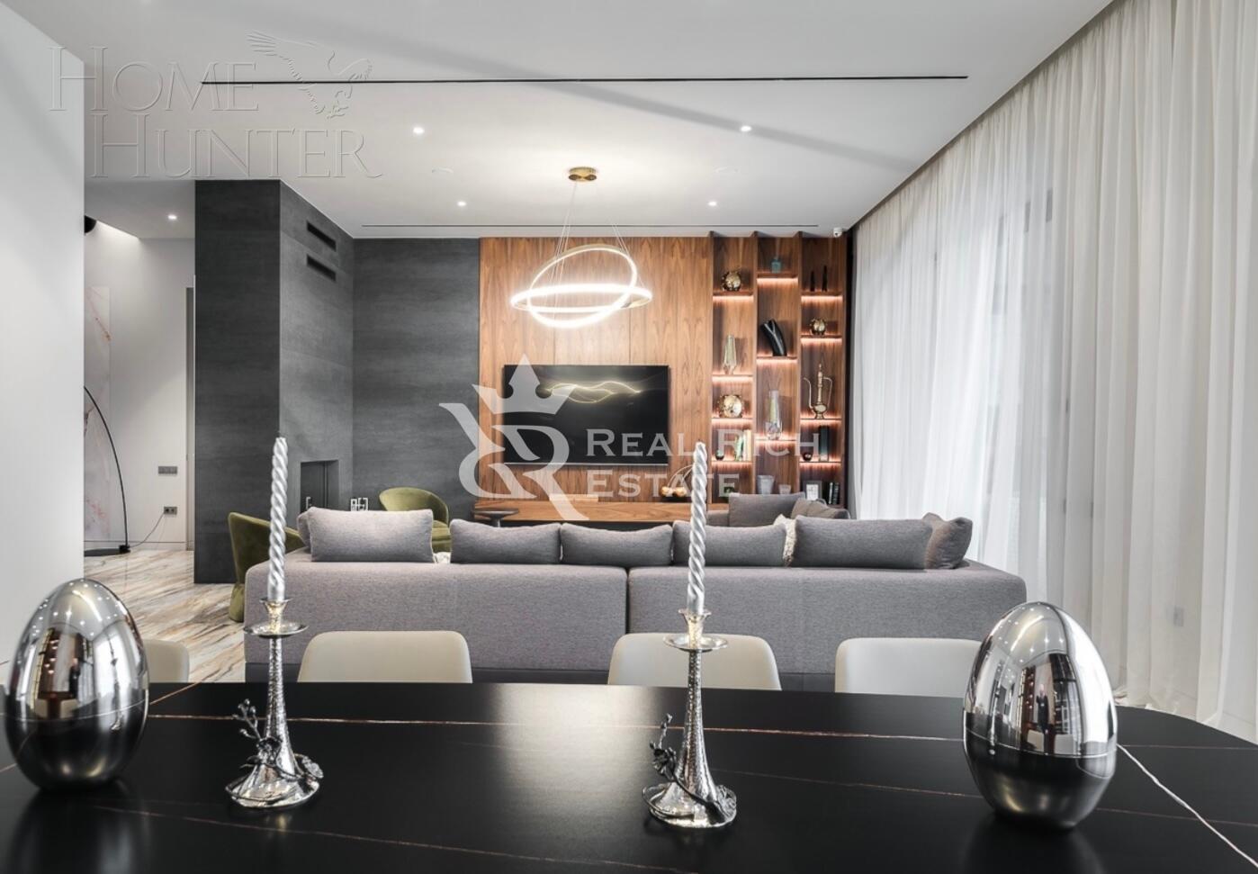 3-этажный коттедж 1 200 м² с отделкой