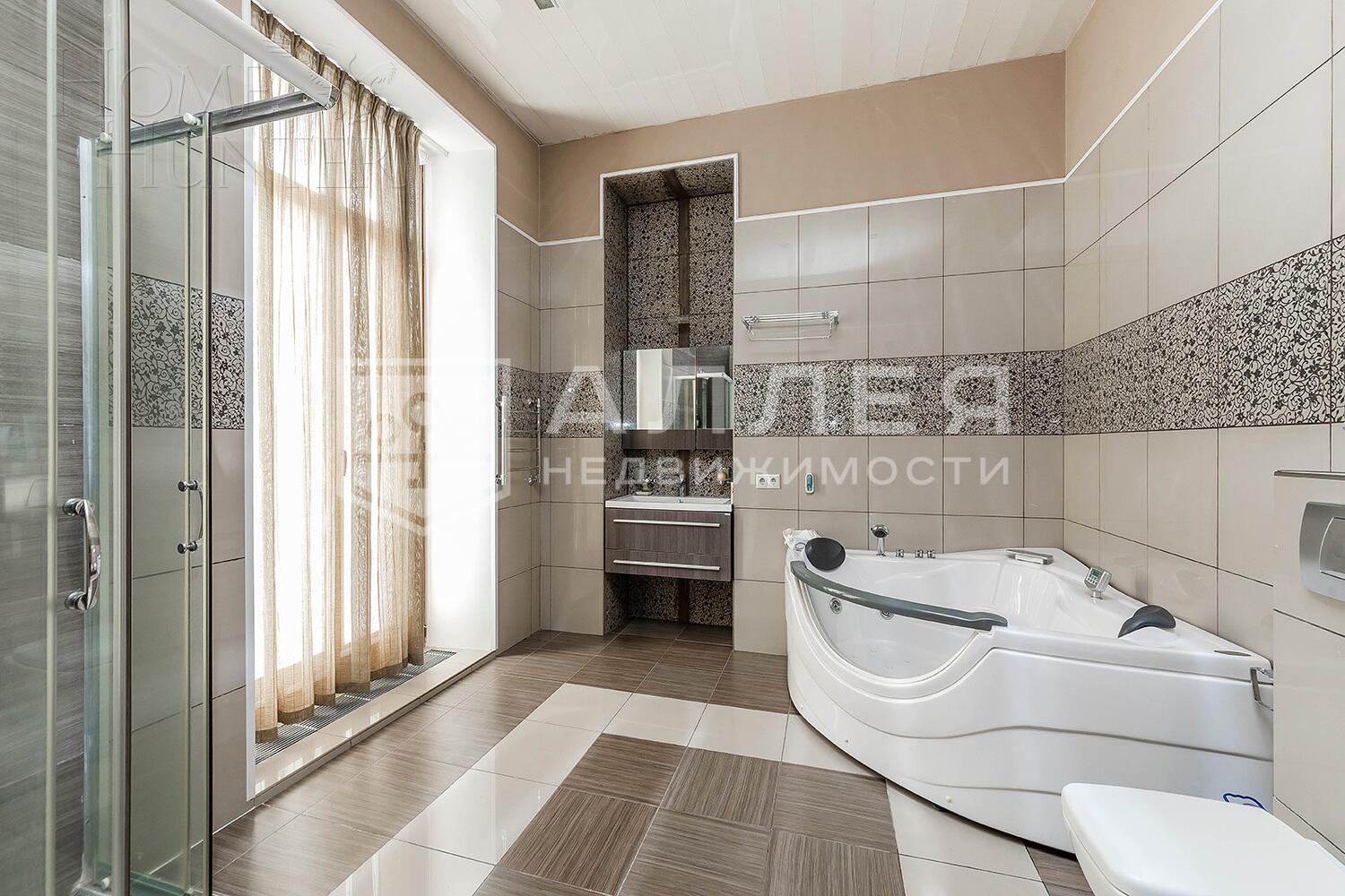 2-этажный коттедж 535 м² с отделкой