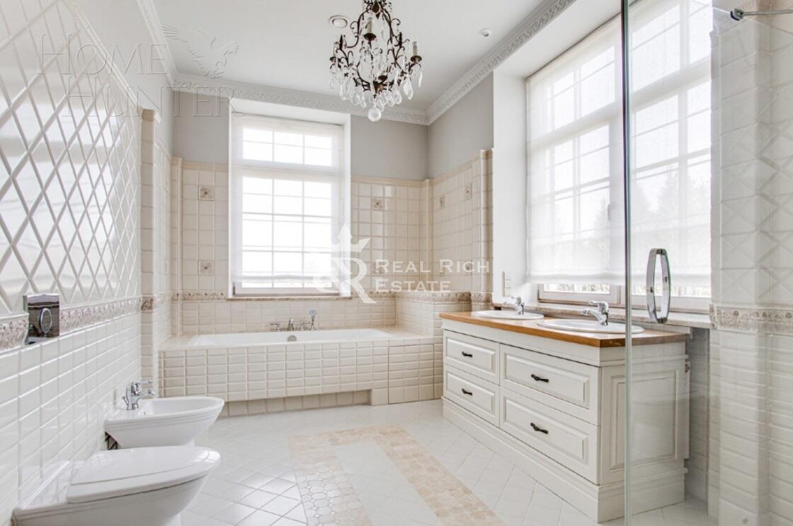 2-этажный коттедж 920 м² с отделкой