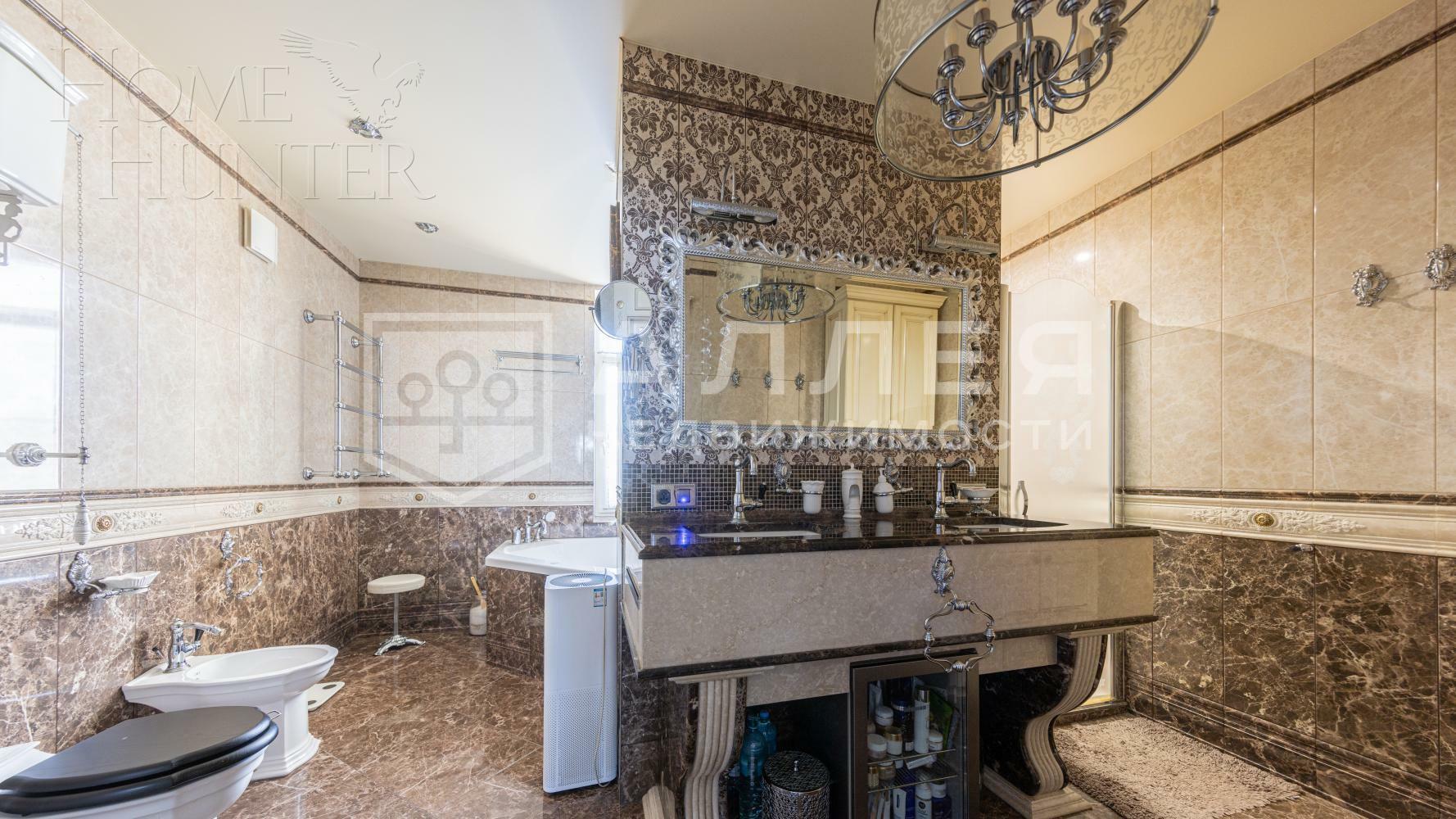 2-этажный коттедж 550 м² с отделкой