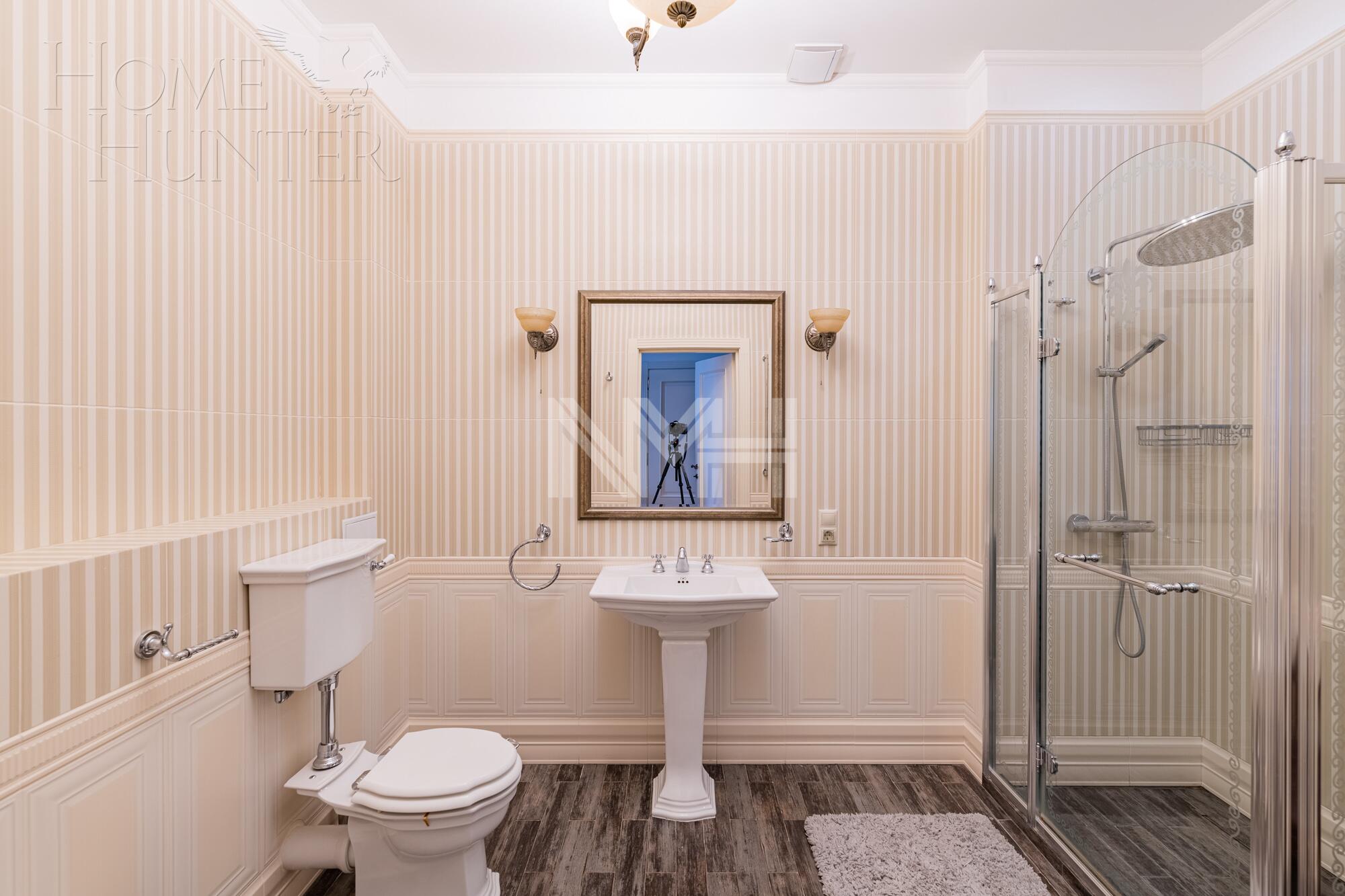 2-этажный коттедж 310 м² с отделкой