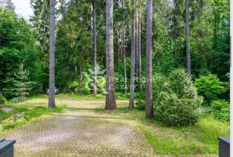 2-этажный коттедж 1 200 м² с отделкой