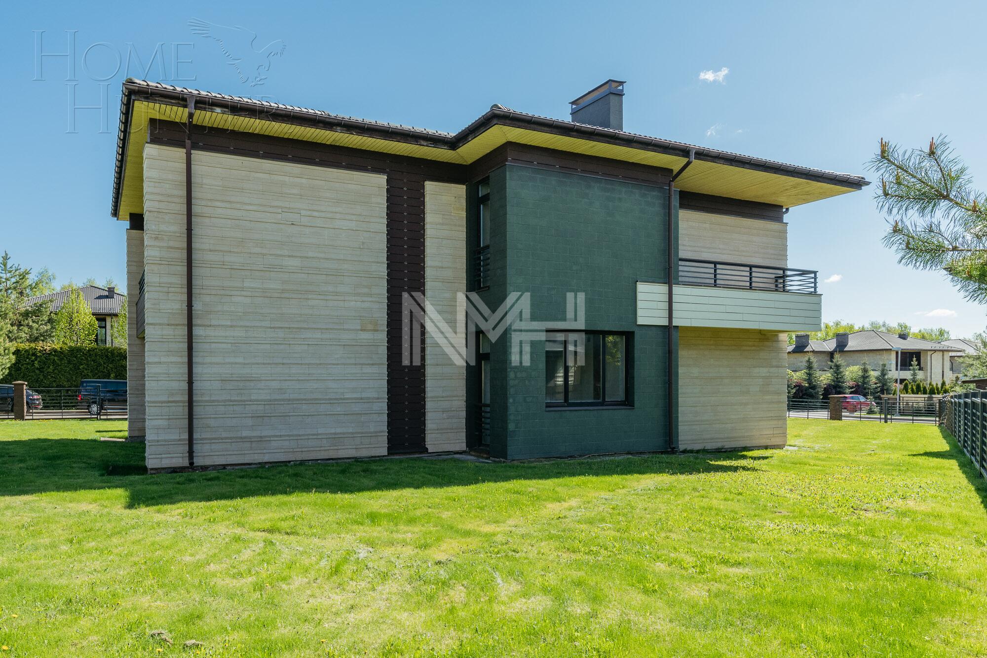 2-этажный коттедж 296 м² без отделки