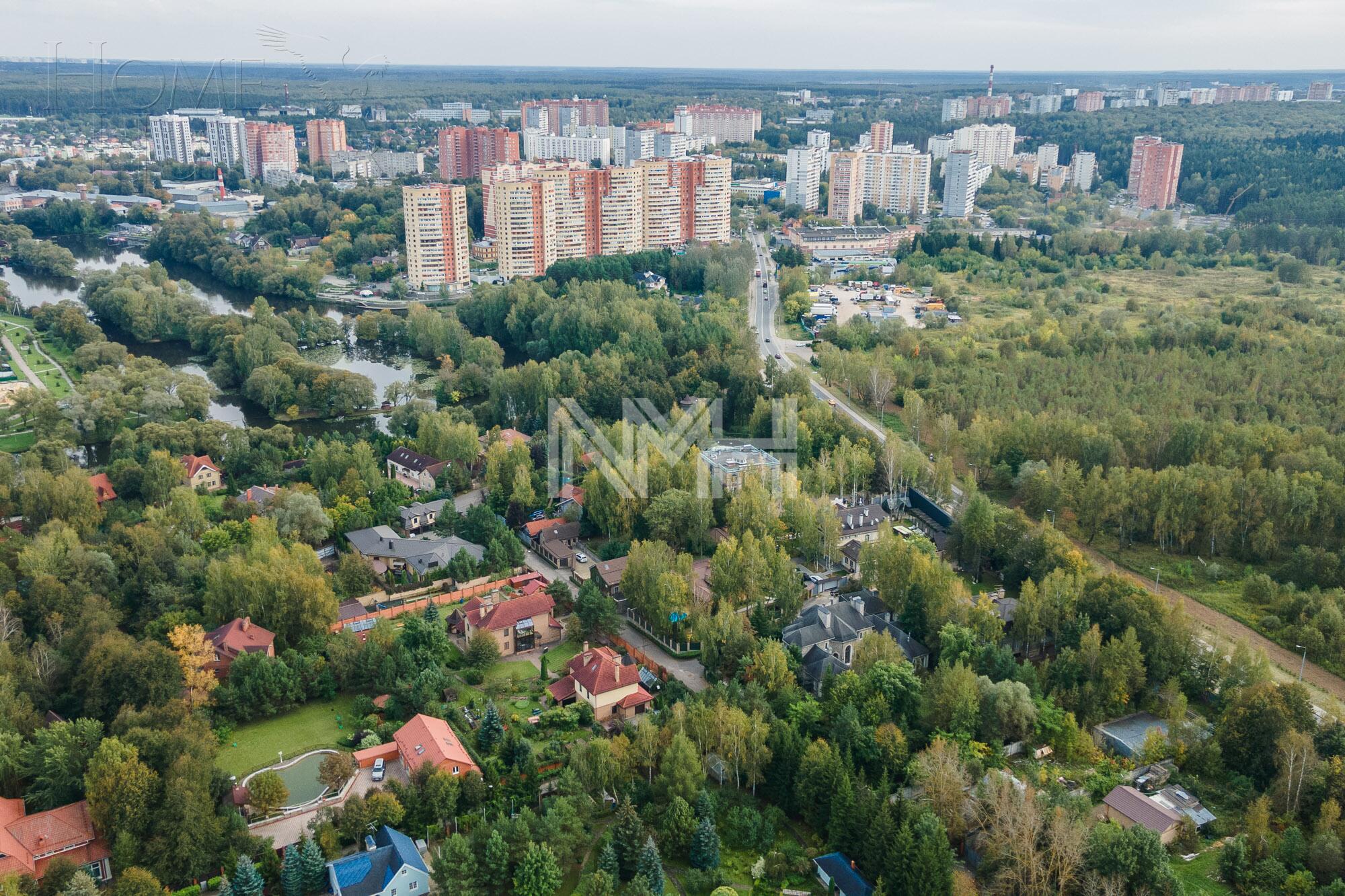 2-этажный коттедж 800 м² с отделкой