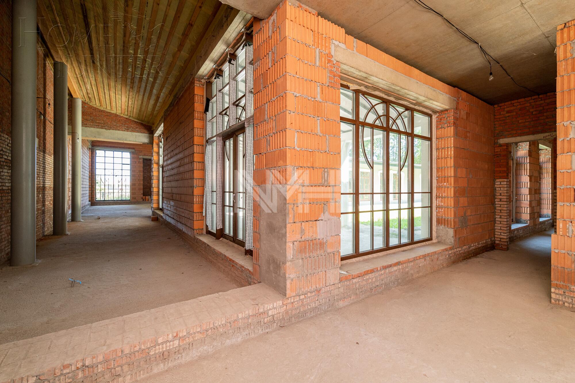 2-этажный коттедж 1 638 м² без отделки