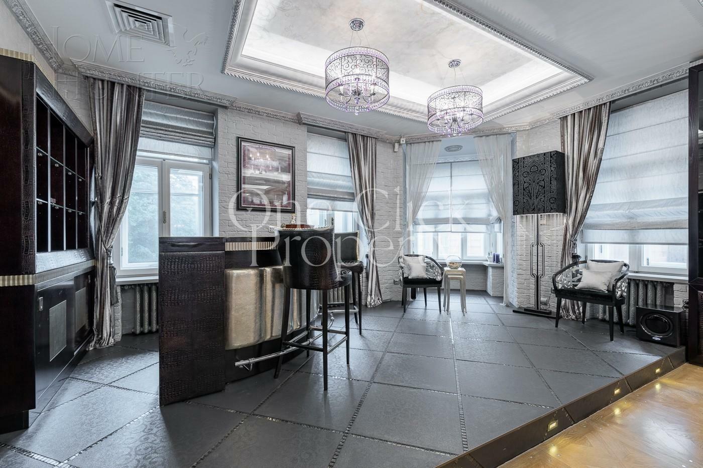 2-УРОВНЕВАЯ КВАРТИРА С ОТДЕЛКОЙ 347 М² НА 2 ЭТАЖЕ