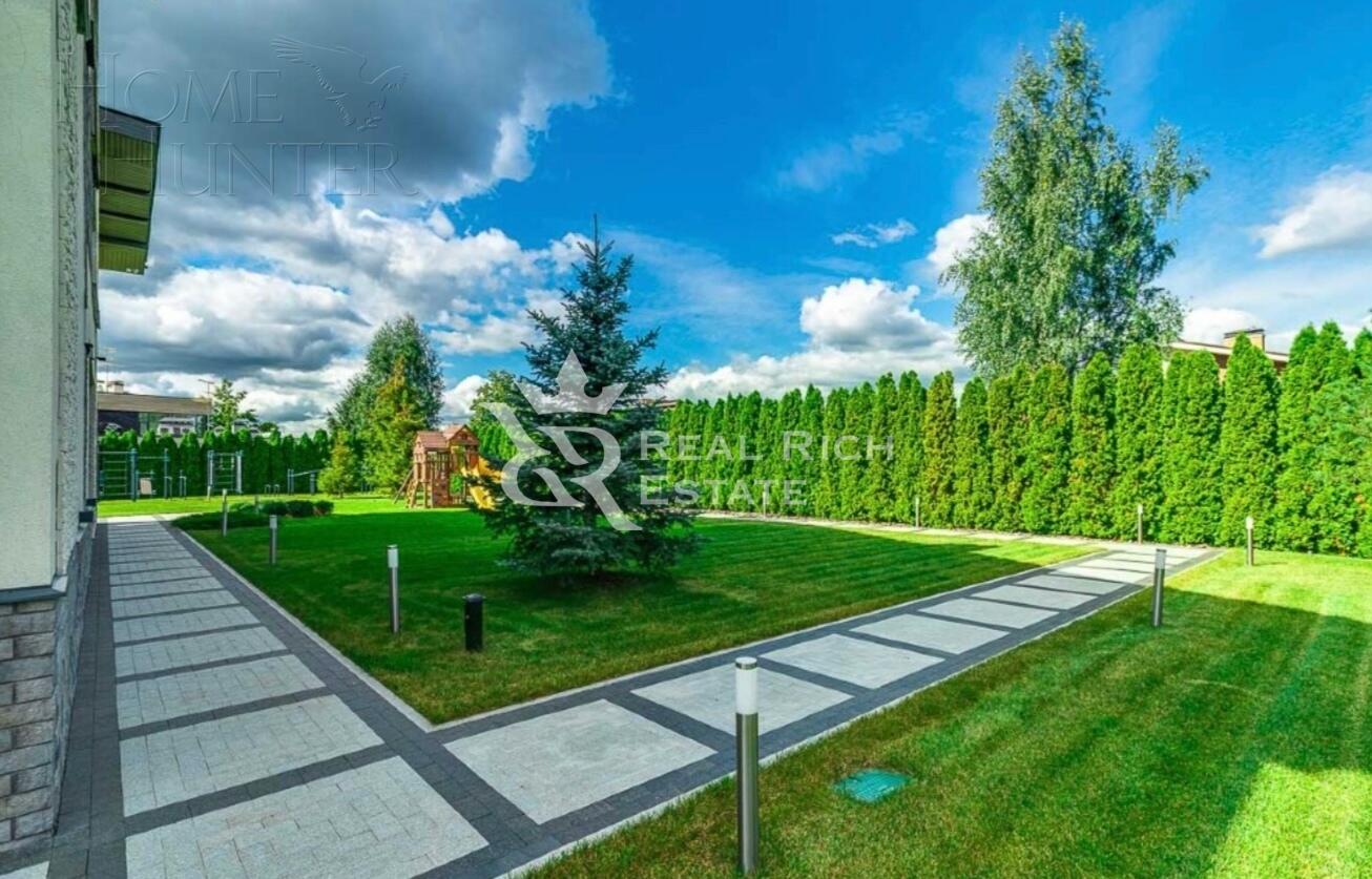 2-этажный коттедж 1 127.4 м² с отделкой