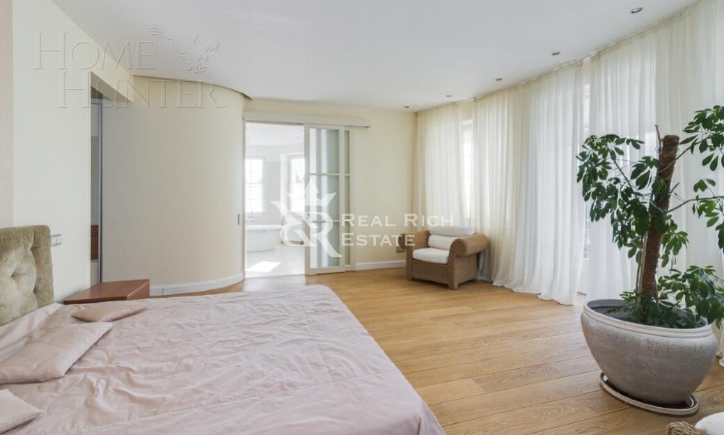 2-этажный коттедж 500 м² с отделкой