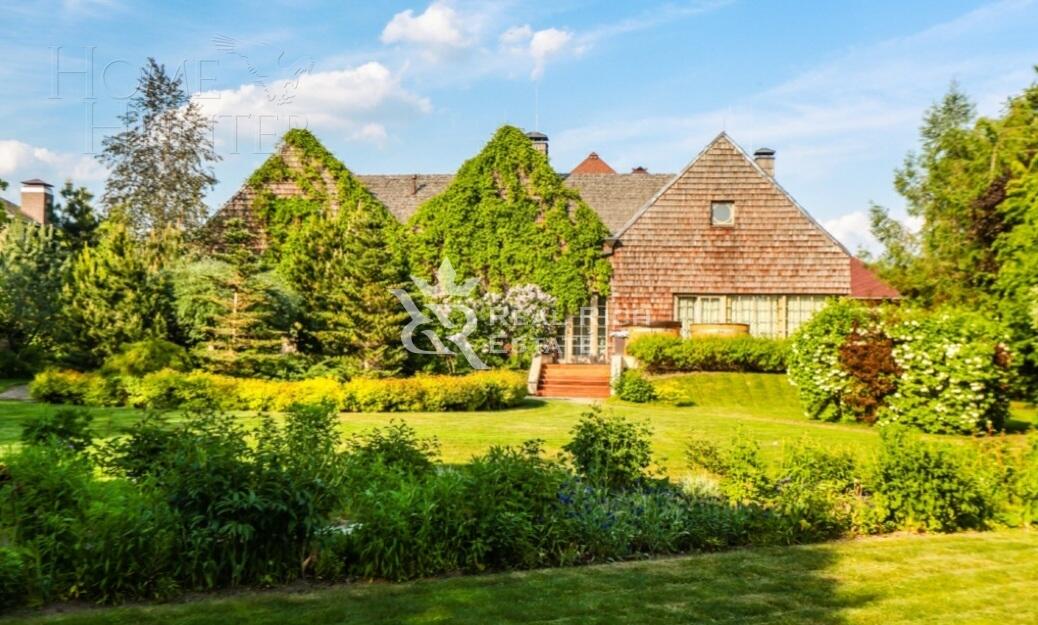 2-этажный коттедж 720 м² с отделкой