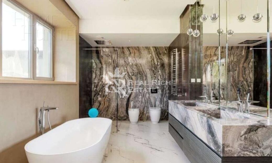 2-этажный коттедж 650 м² с отделкой