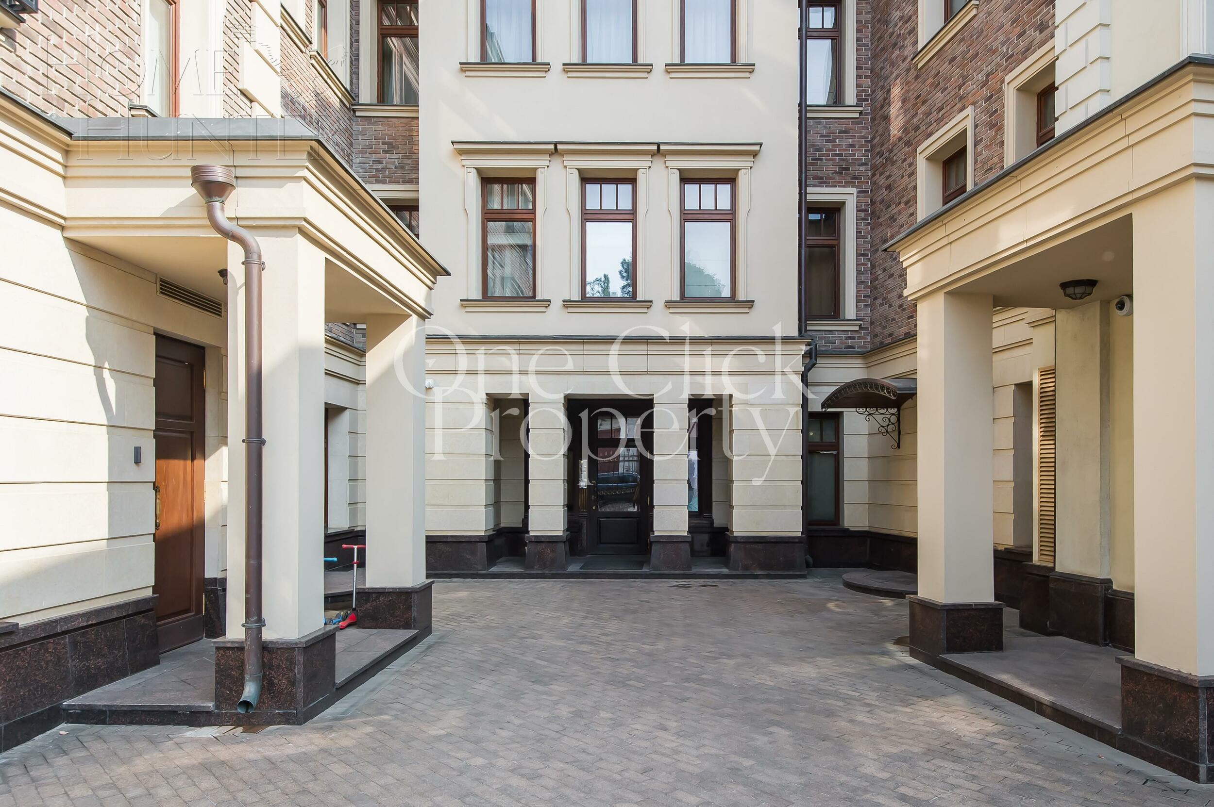 5-КОМН. КВАРТИРА С ОТДЕЛКОЙ 240 М² НА 3 ЭТАЖЕ