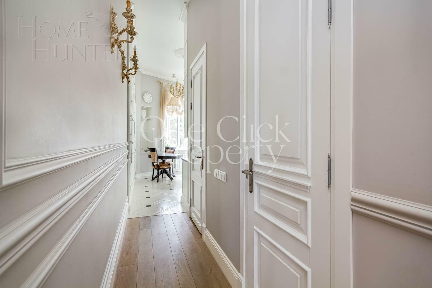 5-КОМН. КВАРТИРА С ОТДЕЛКОЙ 195.1 М² НА 3 ЭТАЖЕ