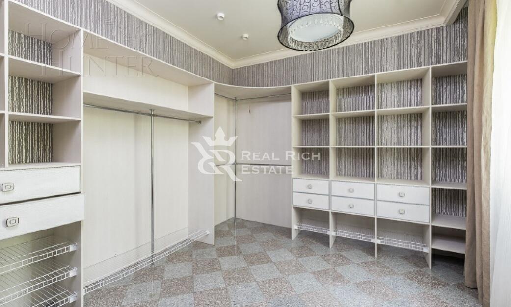 2-этажный коттедж 640 м² с отделкой